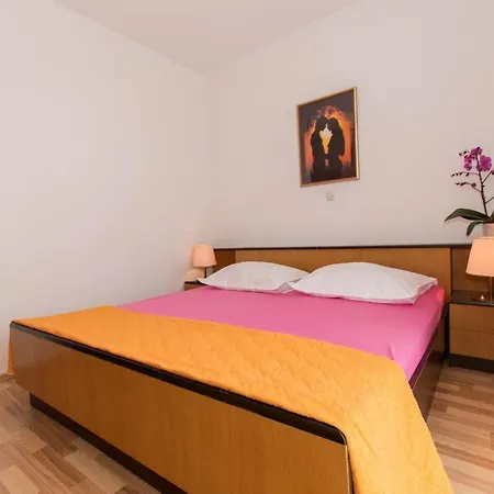 Mit Meerblick Mastan 6+0+2 - #72994 Prázdninový dům Makarská